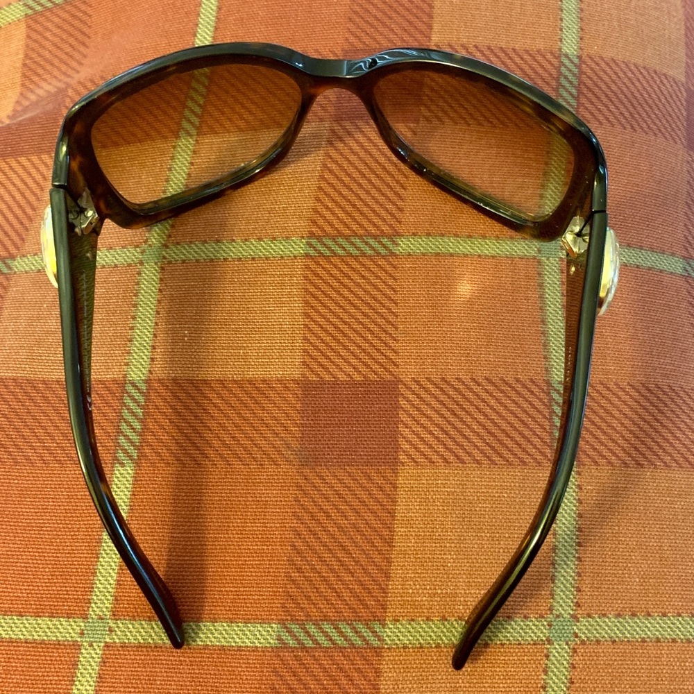 👑✅PRICE FIRM✅NO OFFERS 👑AUTHENTIC GUCCI Oversized Sunglasses. - Picture 10 of 16
